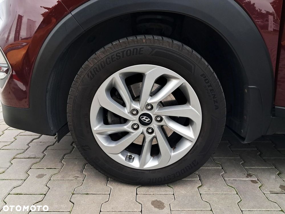 Hyundai Tucson 1.7 CRDI BlueDrive Comfort 2WD - 24