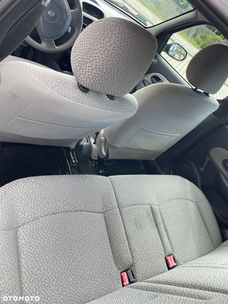 Renault Clio 1.2 Access - 8
