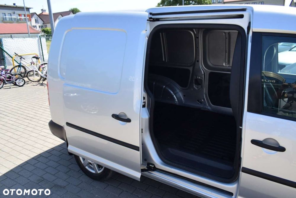 Volkswagen Caddy - 18