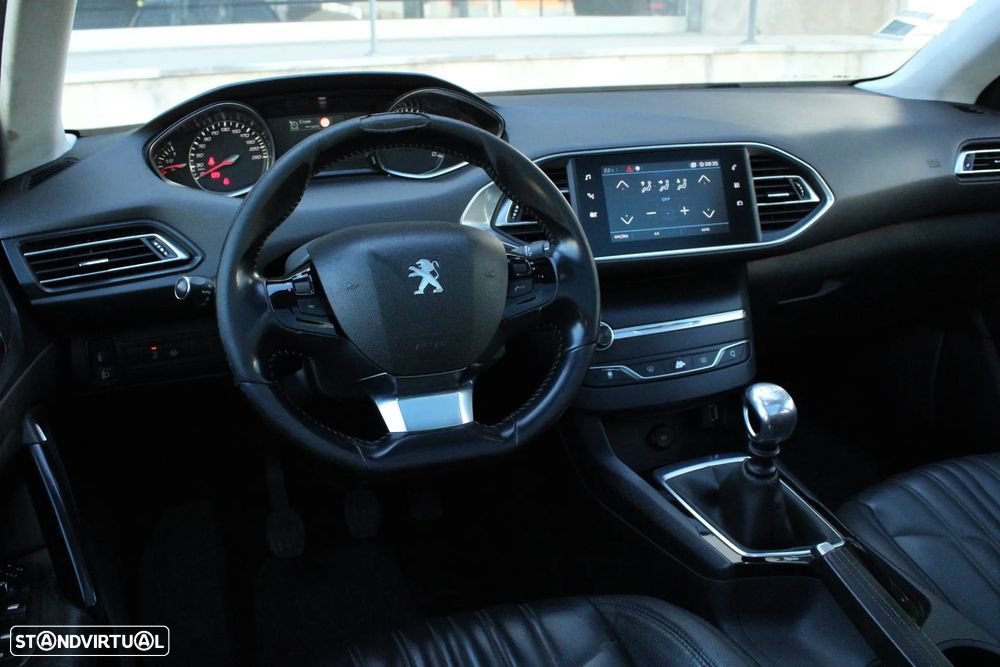 Peugeot 308 SW BlueHDi 130 Stop & Start Allure - 14