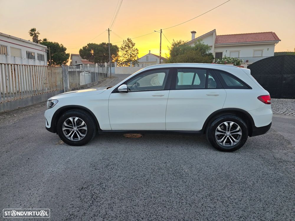 Mercedes-Benz GLC 250 d 4Matic 9G-TRONIC Exclusive - 2