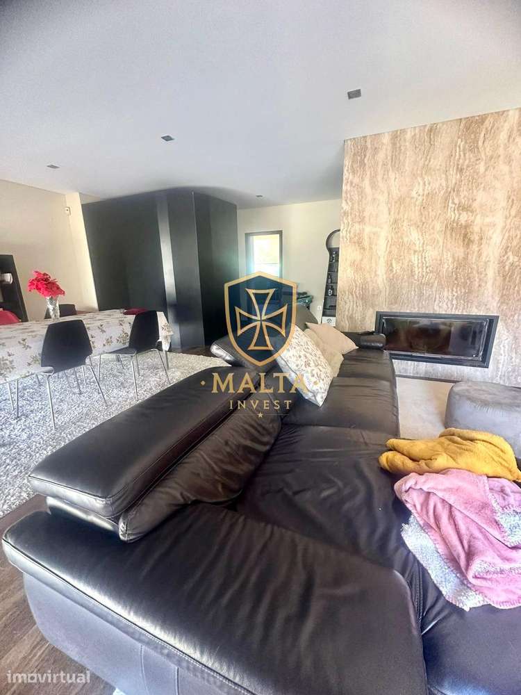 EXCLUSIVO MALTA INVEST | MORADIA T3 DE GAVETO | VILA NOVA DE GAIA - Grande imagem: 4/57