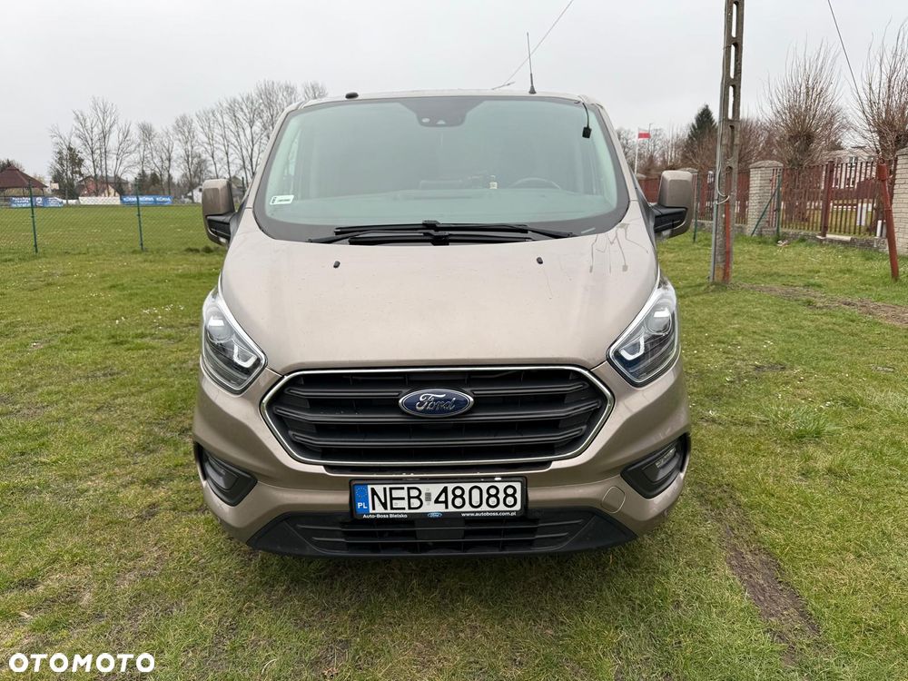 Ford TRANSIT CUSTOM - 2