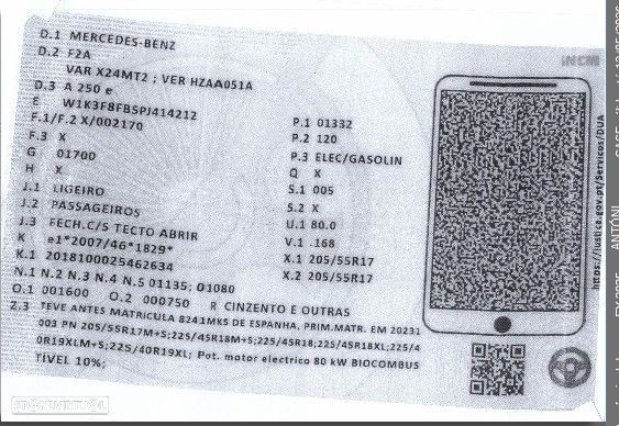 Mercedes-Benz A 250 e AMG Line - 24