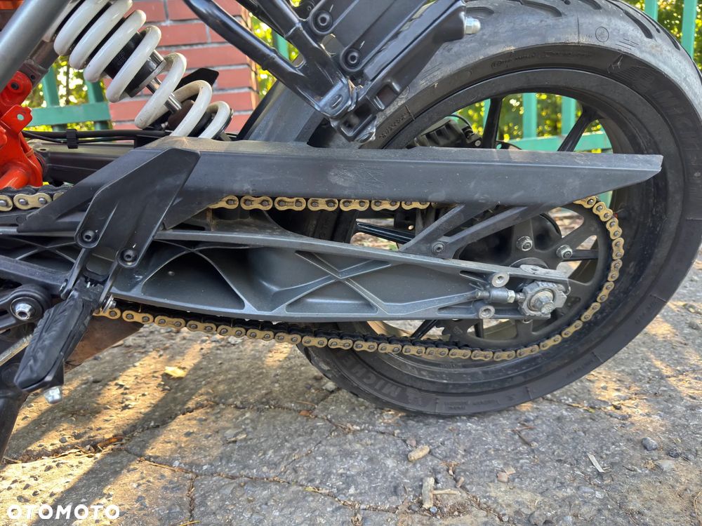 KTM Duke 125 - 11