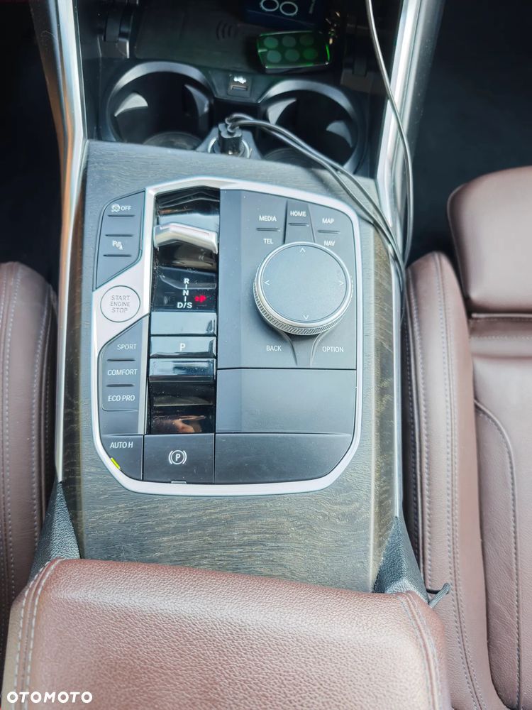 BMW Seria 3 330d xDrive mHEV M Sport sport - 18