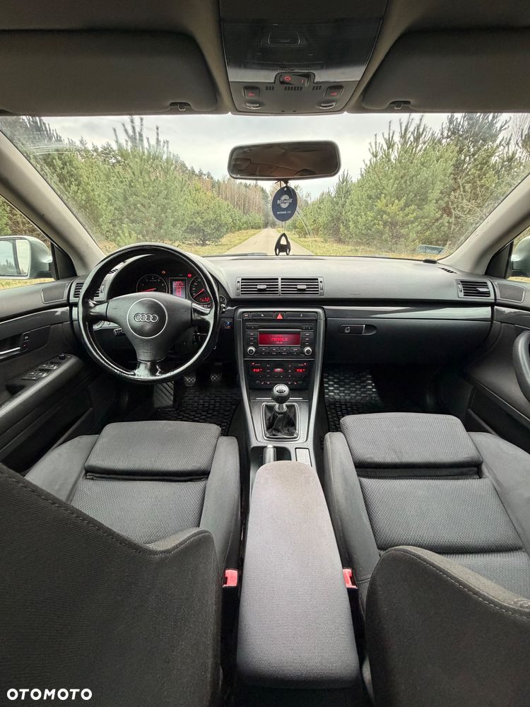 Audi A4 Limousine 2 - 7