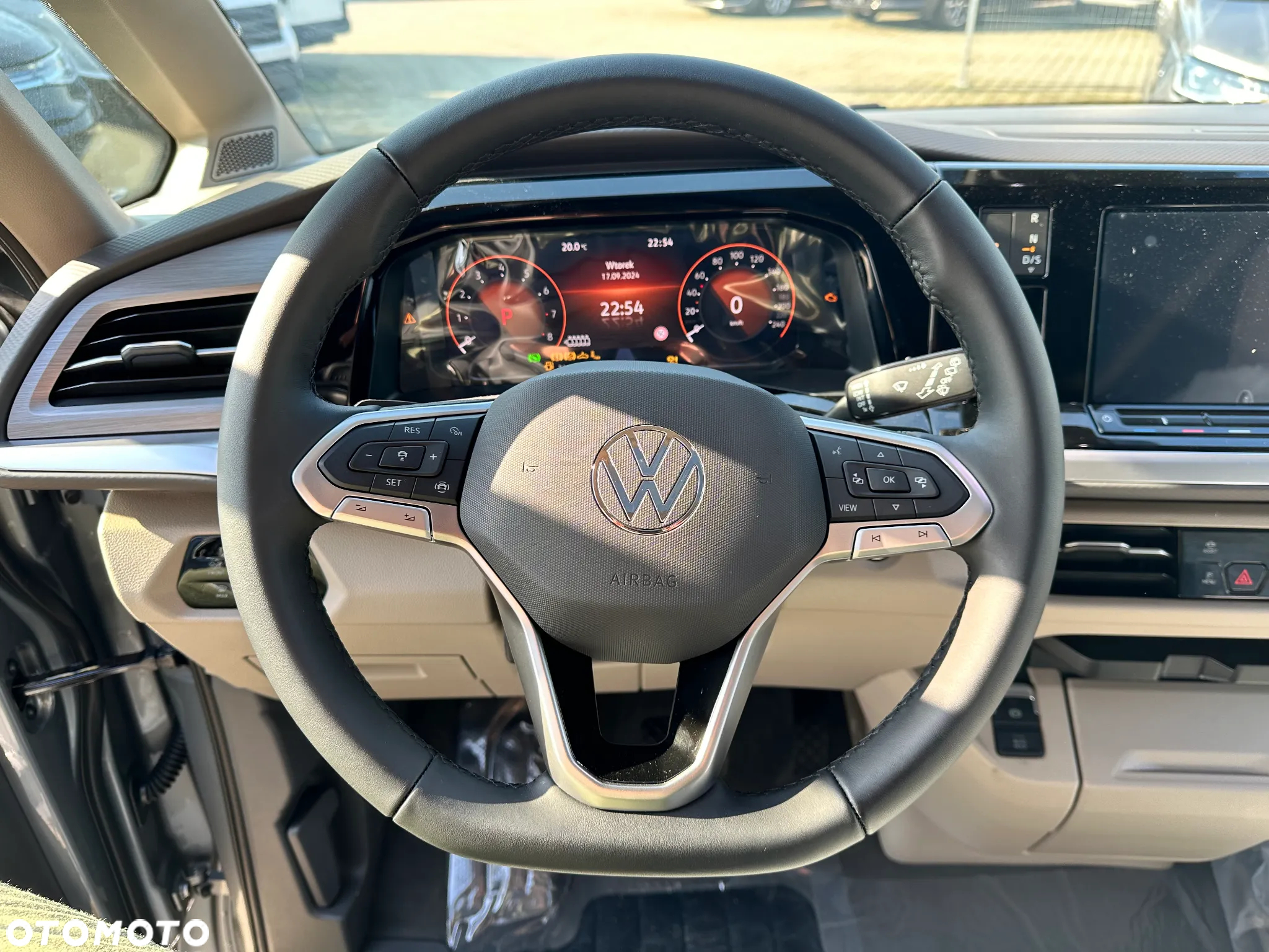 Volkswagen Multivan 2.0 TSI L1 Life DSG - 13