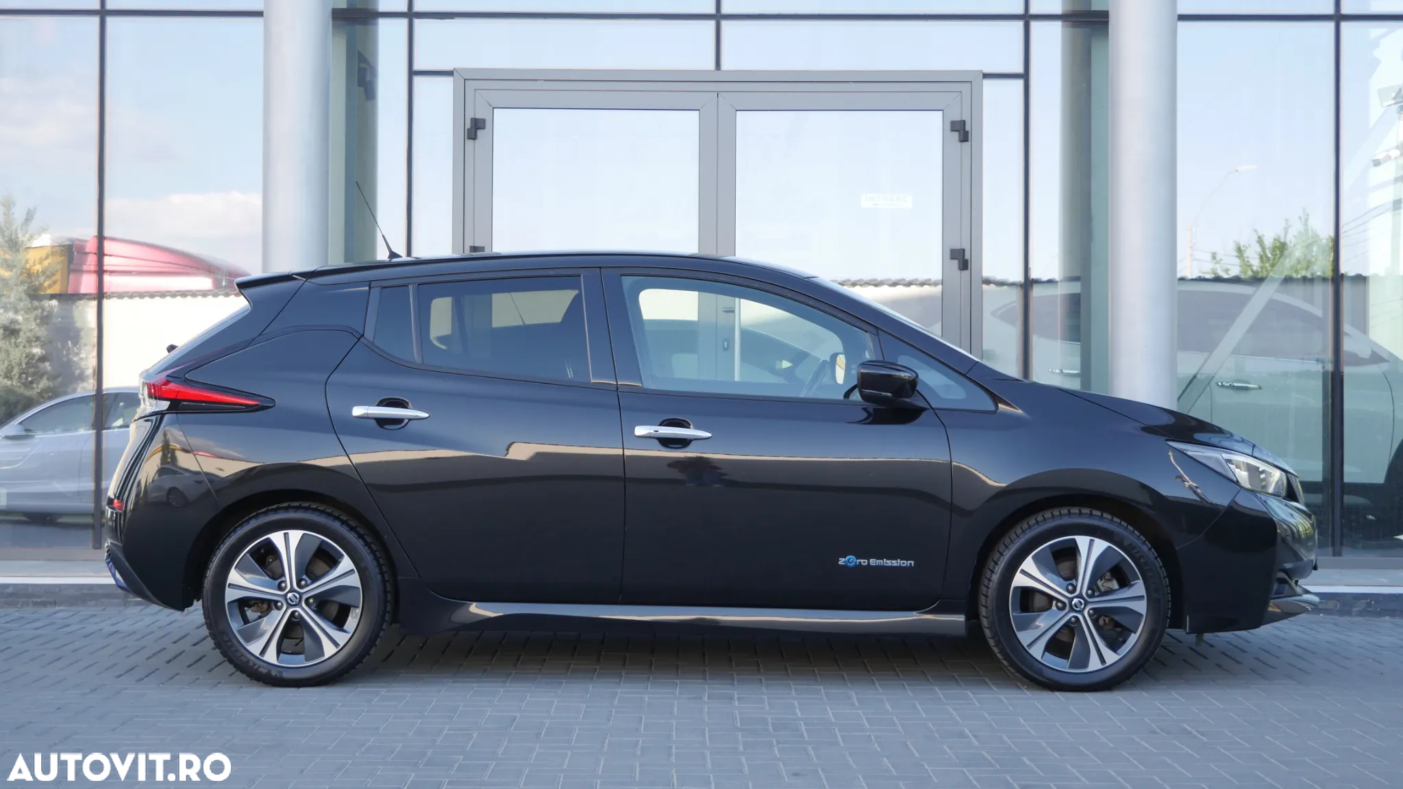 Nissan LEAF 40 kWh Tekna - 11