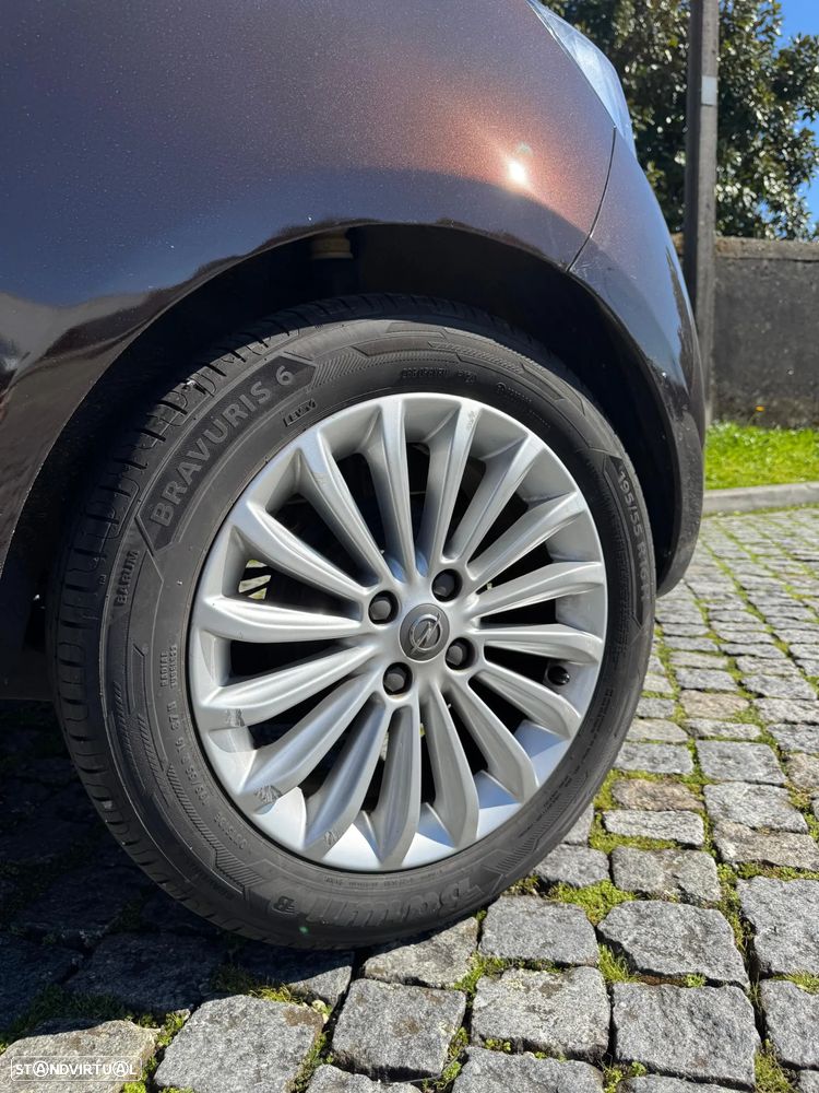 Opel Adam 1.2 Glam - 15
