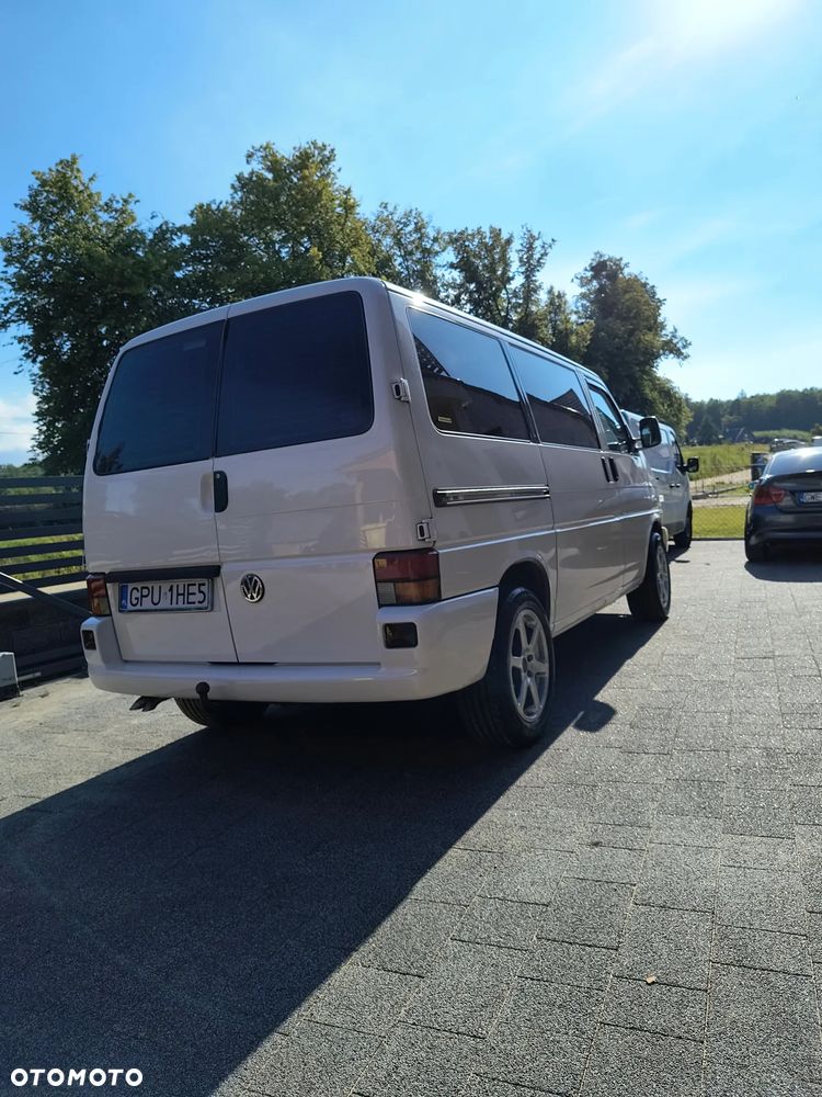 Volkswagen Transporter Standard - 2