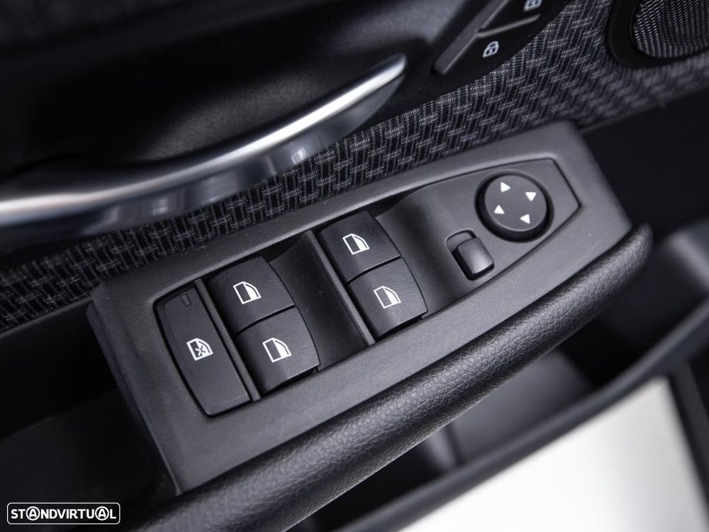 BMW 216 Active Tourer d - 14