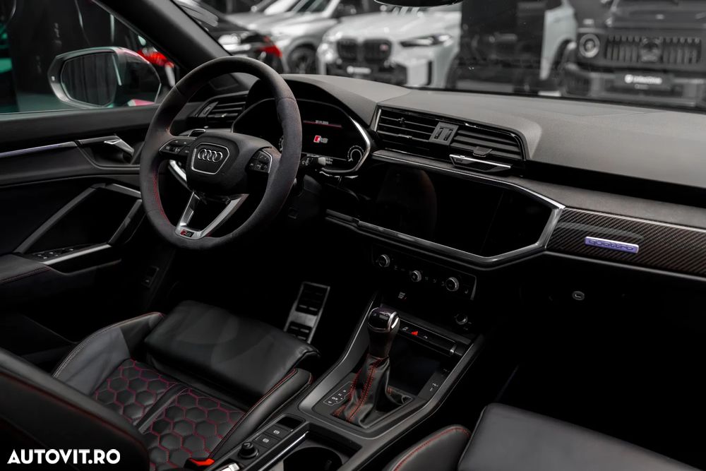 Audi RS Q3 RSQ3 Sportback quattro S tronic - 10