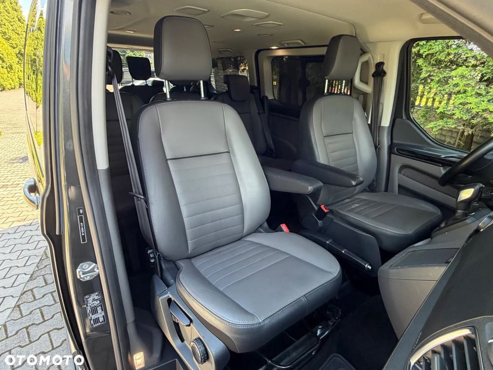 Ford Tourneo Custom 2.0 TDCi L1 Titanium SelectShift - 20