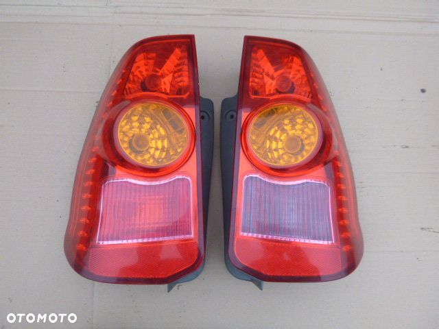 LAMPA LEWY TYŁ LEWA TYLNA PRAWY TYŁ PRAWA TYLNA KOMPLET MITSUBISHI SPACE STAR LIFT - 1