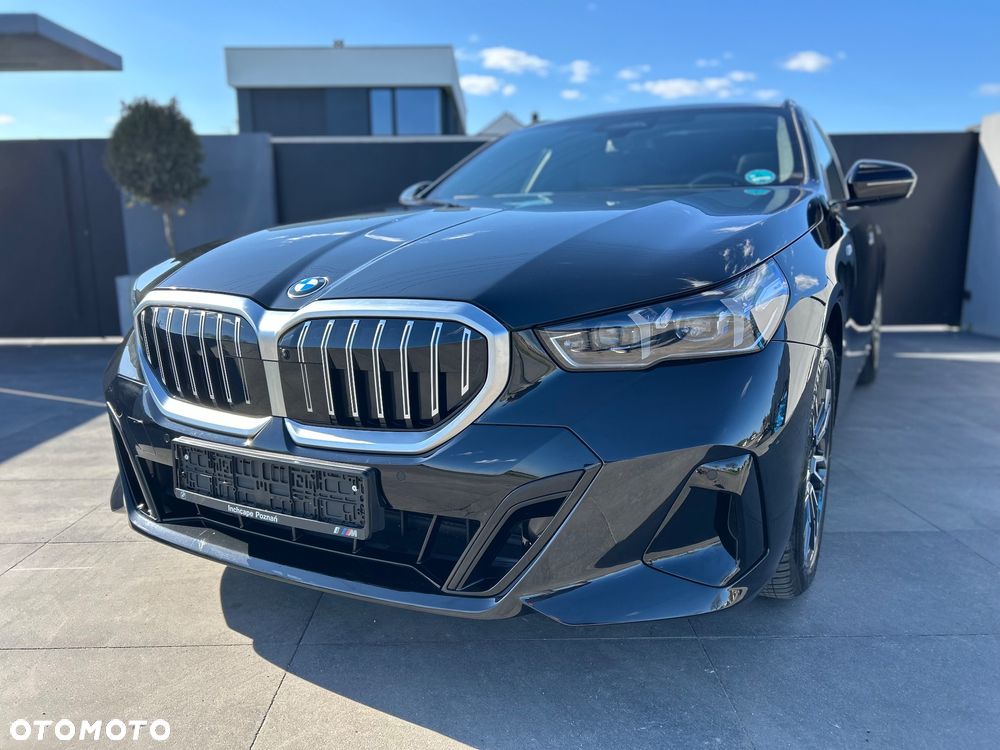 BMW Seria 5 520d xDrive - 10