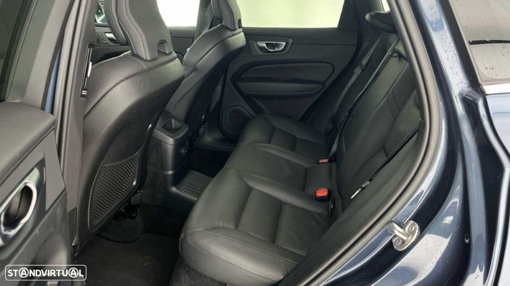 Volvo XC 60 2.0 T6 PHEV Plus Bright AWD - 4