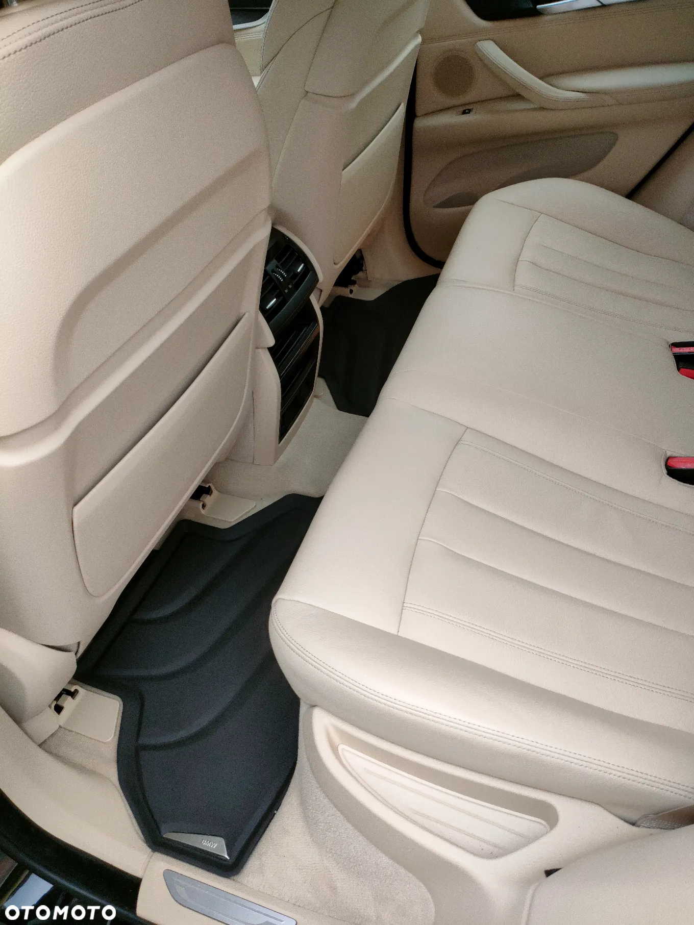 BMW X6 xDrive30d - 11