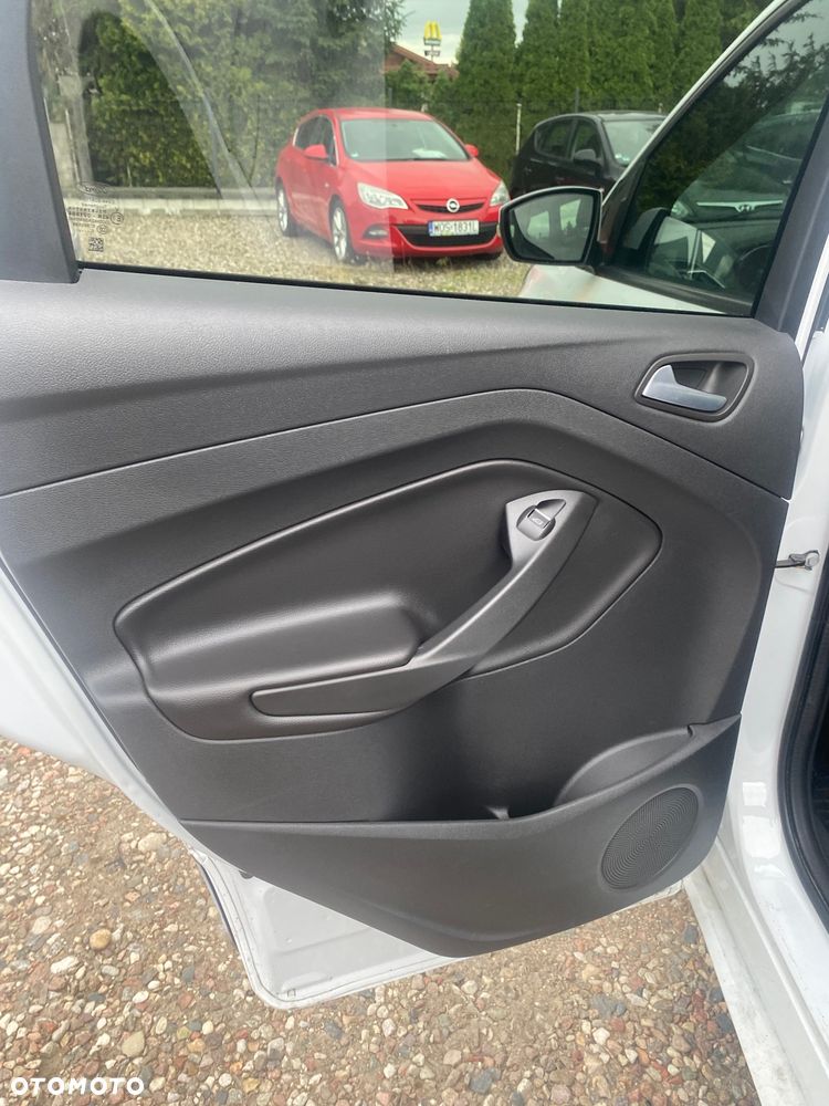 Ford Kuga 2.0 TDCi FWD ST-Line - 12