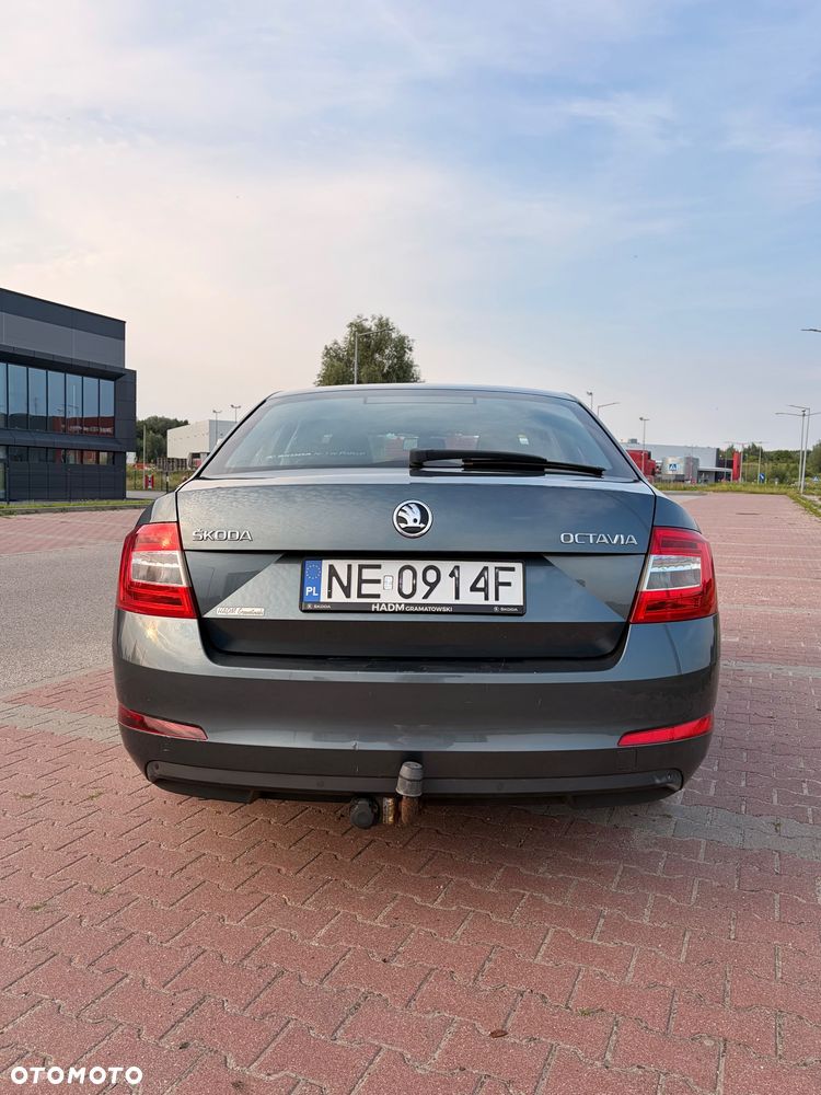 Skoda Octavia 1.4 TSI Ambition - 9