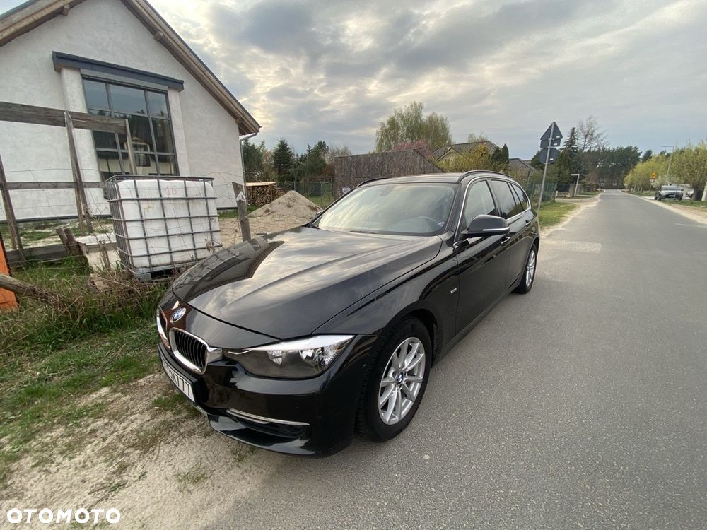 BMW Seria 3 316d - 17