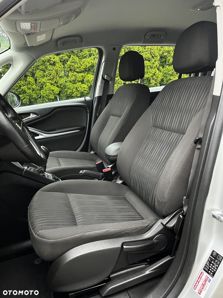 Opel Zafira Tourer 1.4 Turbo Active - 8