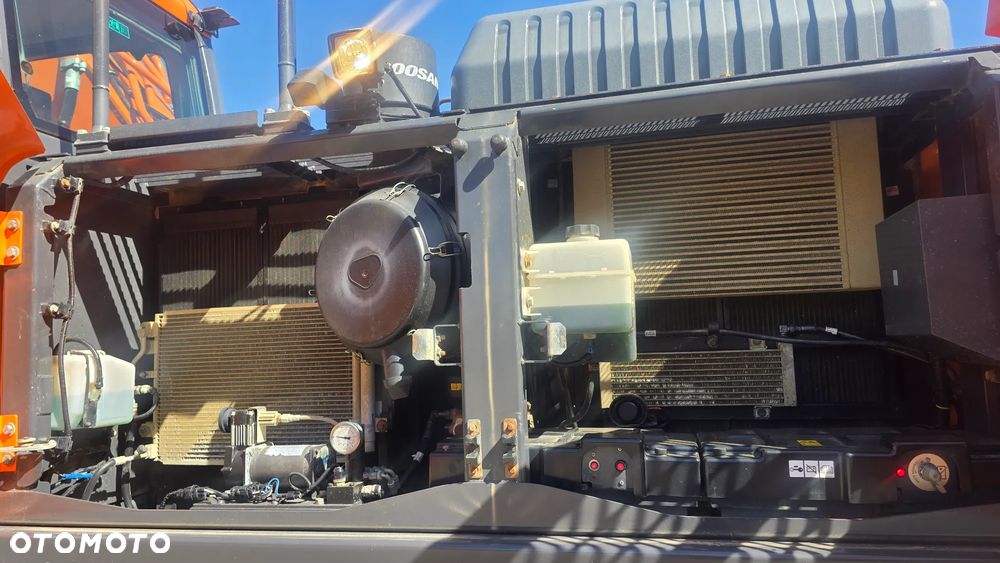 Doosan Dx300 - 14