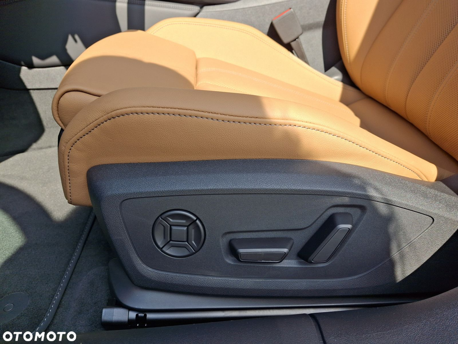 Audi A6 - 12