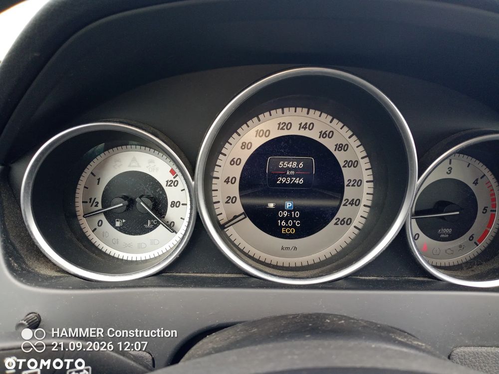 Mercedes-Benz Klasa C 200 CDI BlueEff Avantgarde - 17