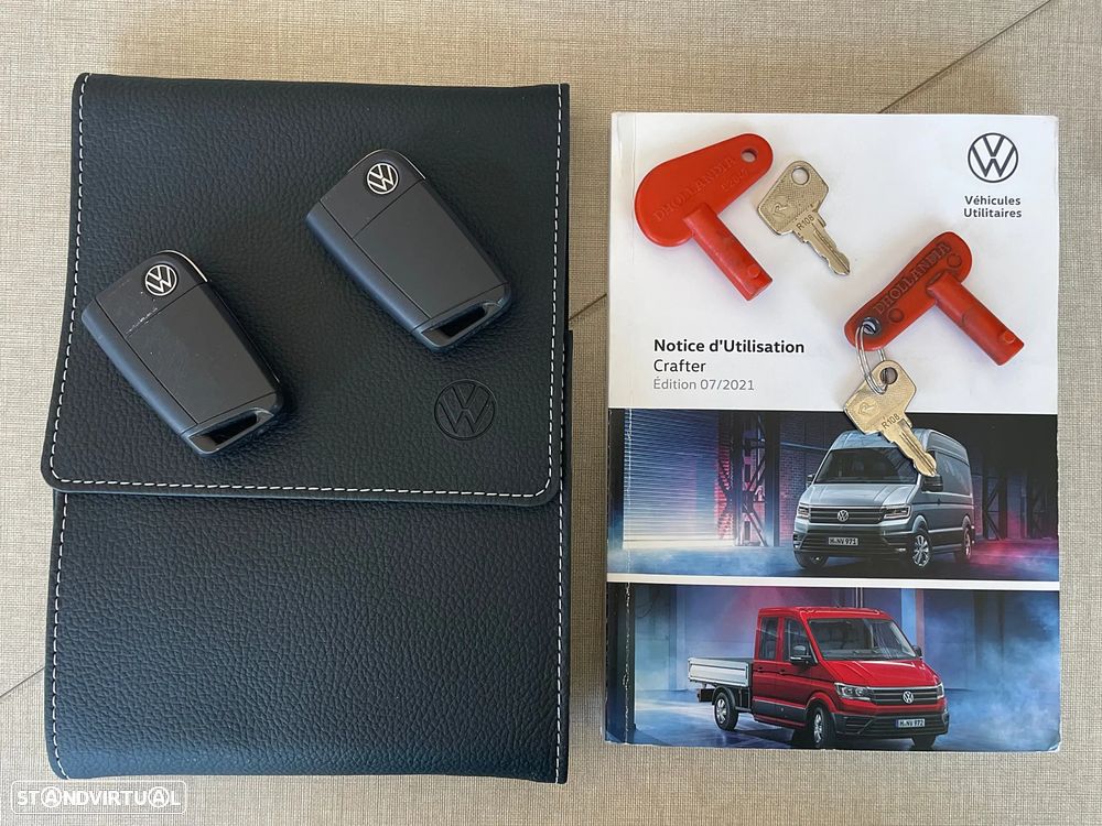 VW Crafter 2.0 TDI Contentor + Plataforma Elevatória - 42