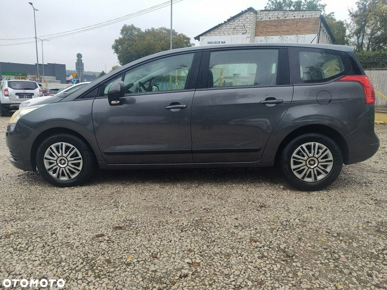 Peugeot 5008 - 6