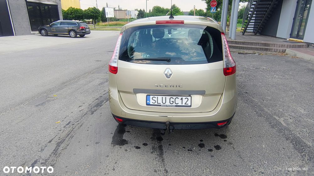 Renault Grand Scenic - 6
