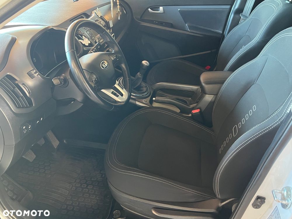 Kia Sportage 2.0 XL 2WD - 5