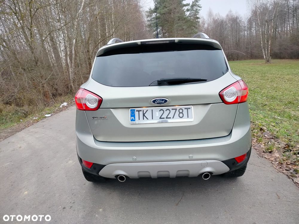 Ford Kuga 2.0 TDCi 2x4 Titanium - 5