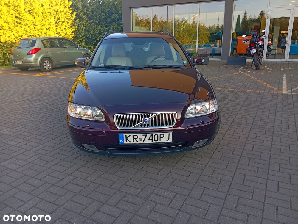 Volvo V70 D5 AWD Momentum - 2