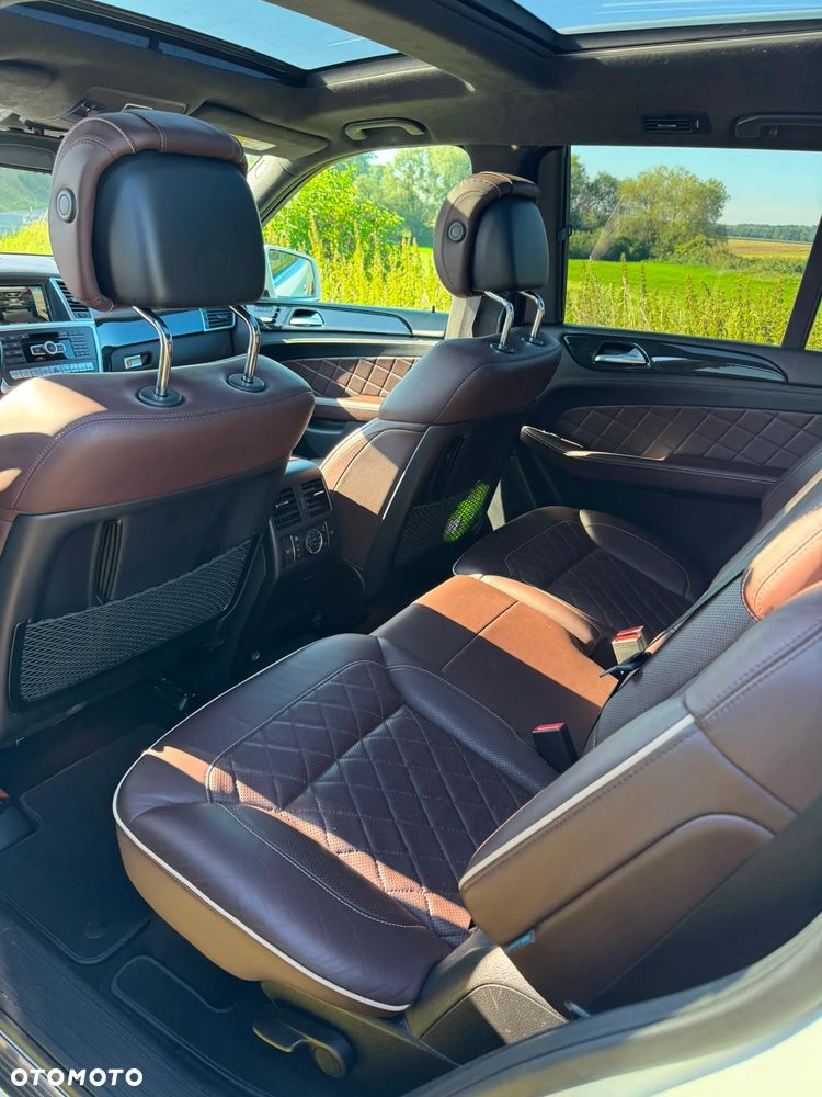 Mercedes-Benz GL 350 BlueTEC 4-Matic - 6