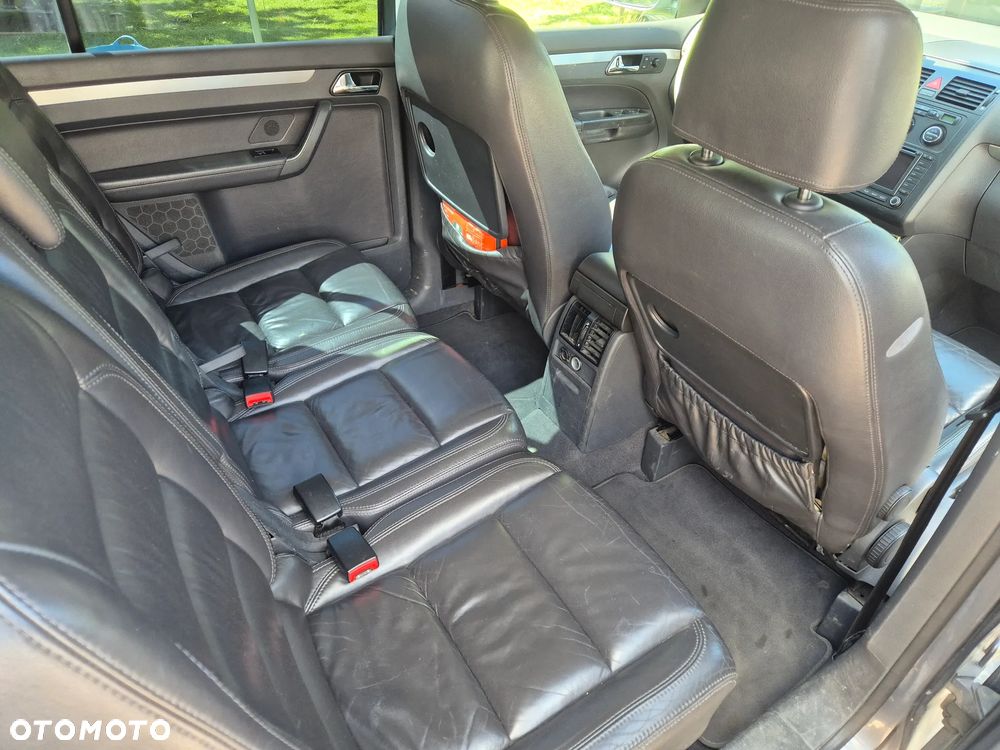 Volkswagen Touran 2.0 TDI Highline DSG - 5