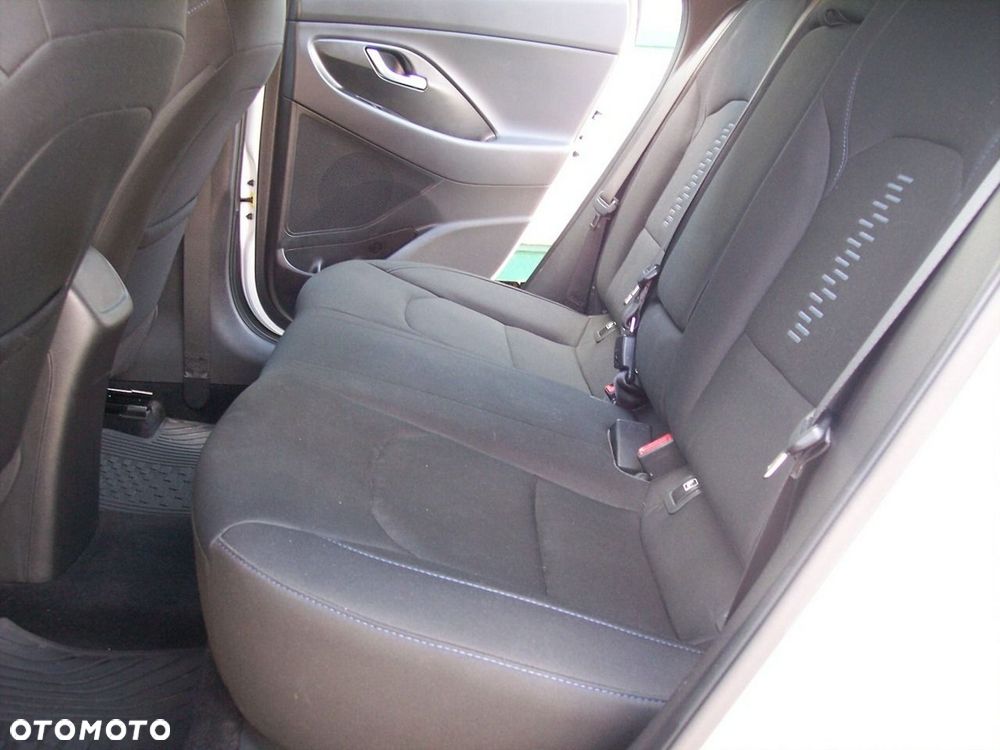 Hyundai i30 1.4 T-GDI GO Plus - 20