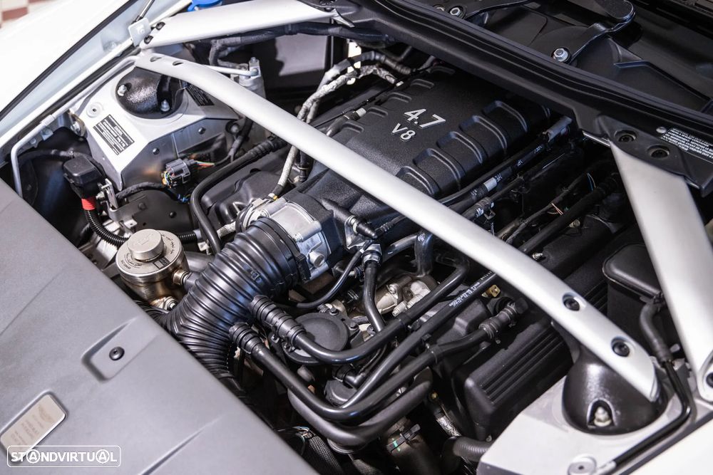 Aston Martin Vantage Coupe V8 S Sportshift - 33