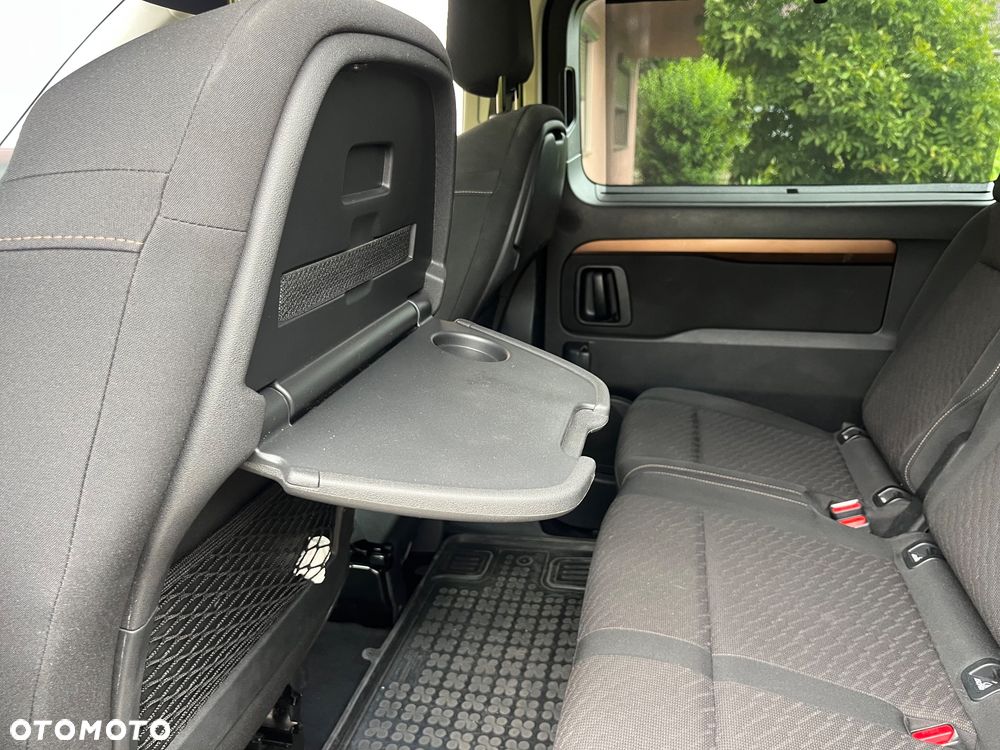 Toyota Proace Verso - 23