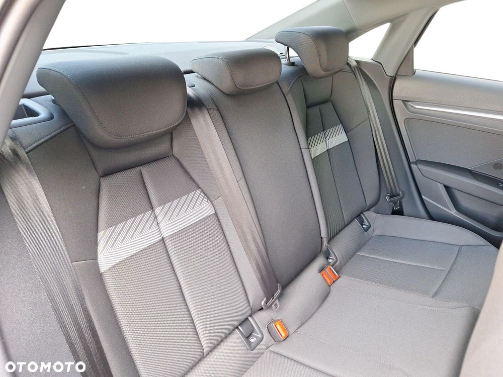 Audi A3 Limousine - 12