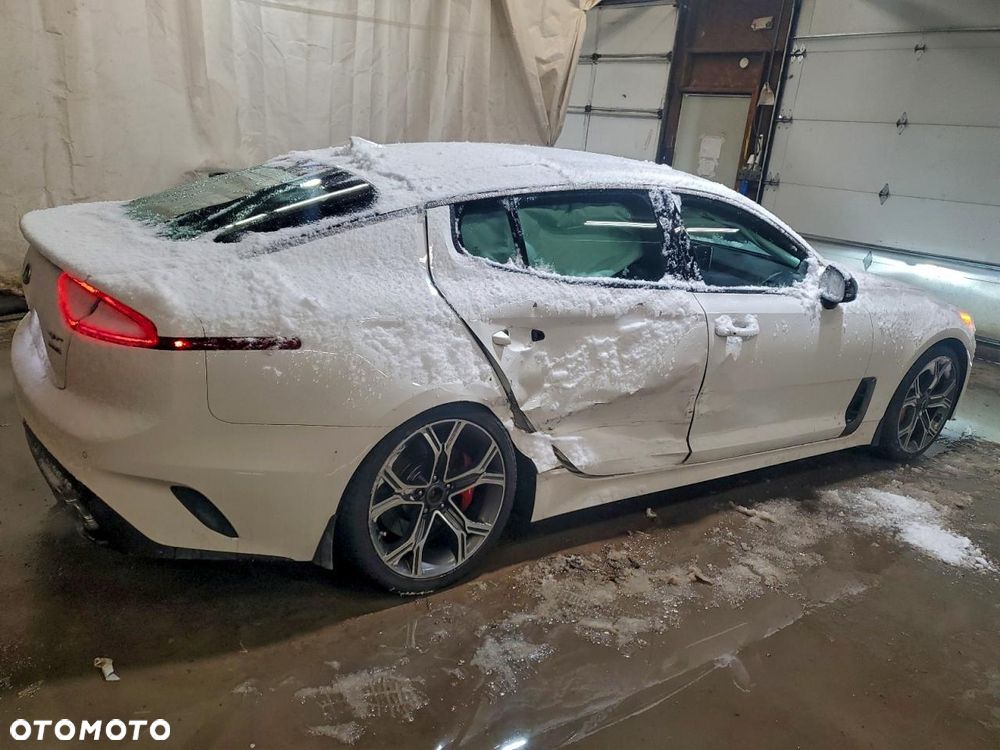 Kia Stinger 3.3 T-GDI AWD GT - 5