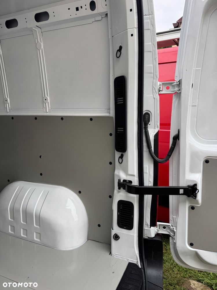 Renault Master - 27