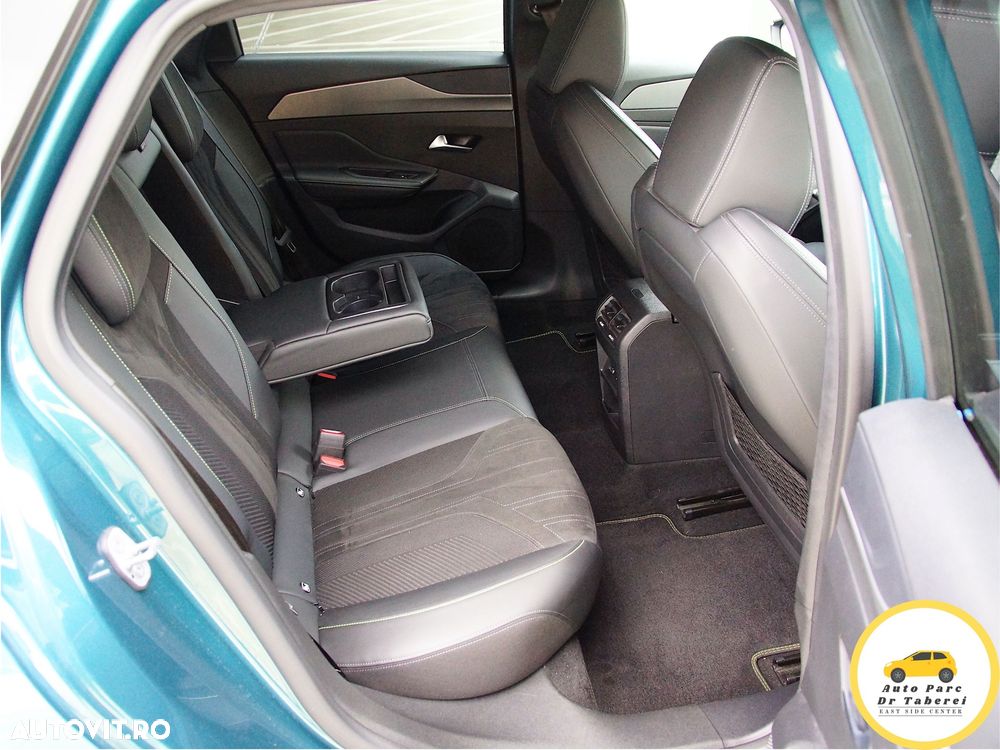 Peugeot 308 PureTech 130 GPF EAT8 Stop & Start GT - 26