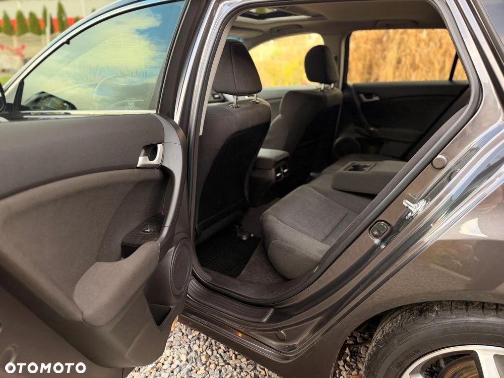 Honda Accord 2.0 Elegance - 20