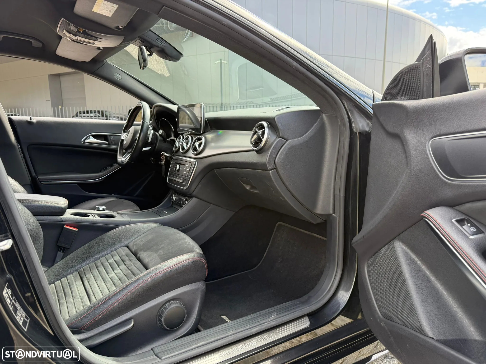 Mercedes-Benz CLA 220 d Shooting Brake AMG Line Aut. - 9