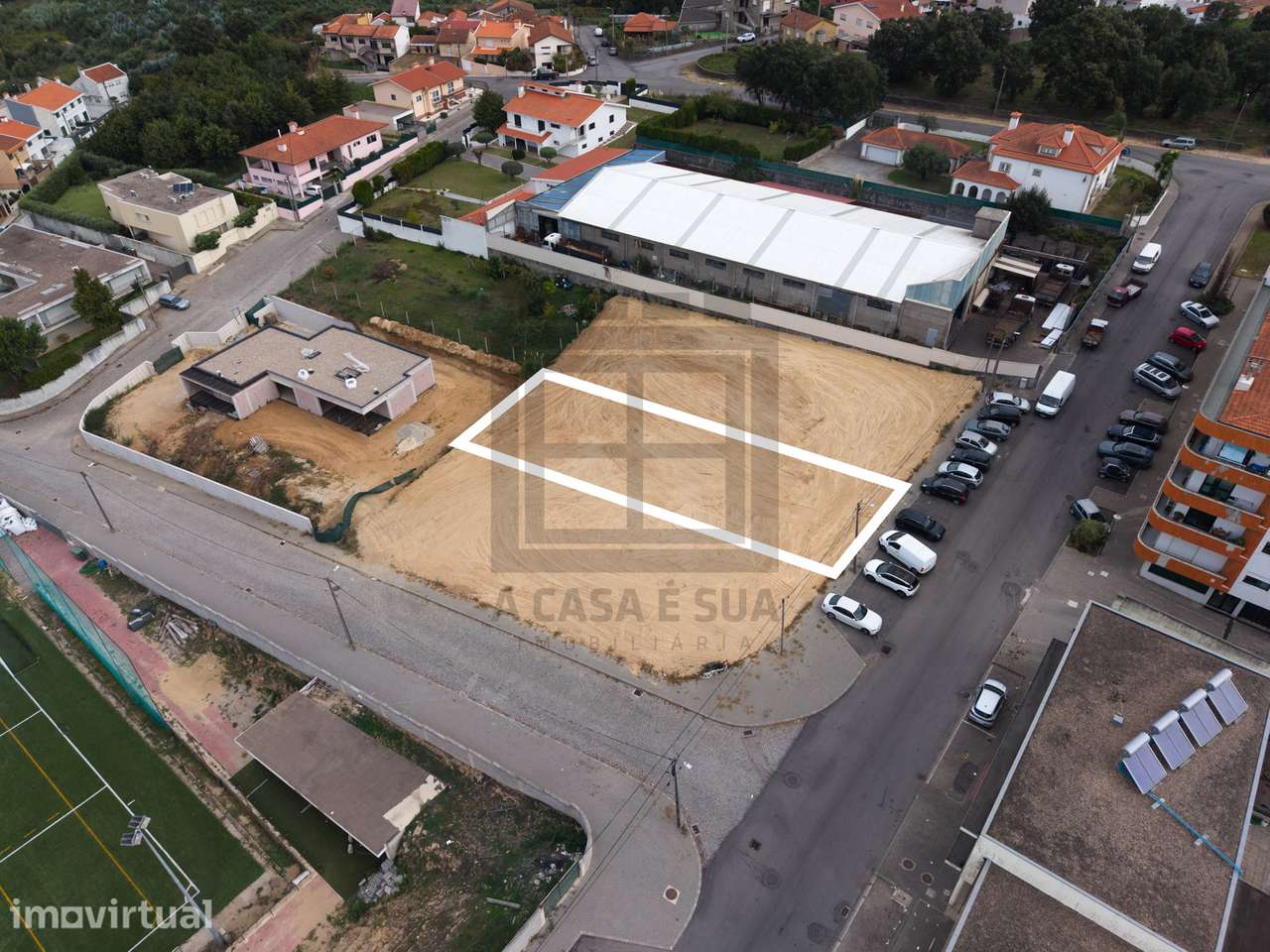 Lote para construção de moradia com 653 m2 em Paços de Brandão - Grande imagem: 5/21