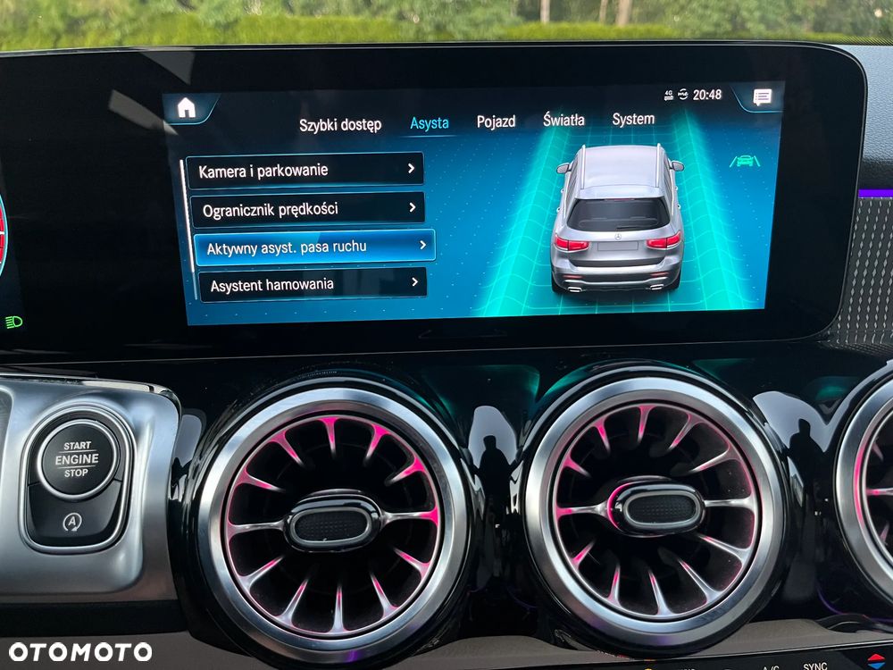 Mercedes-Benz GLB 200 Progressive 7G-DCT - 35