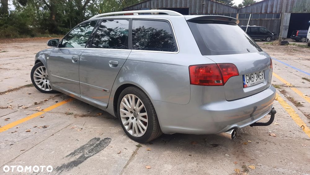 Audi A4 Avant 2.0 TDI Quattro - 4