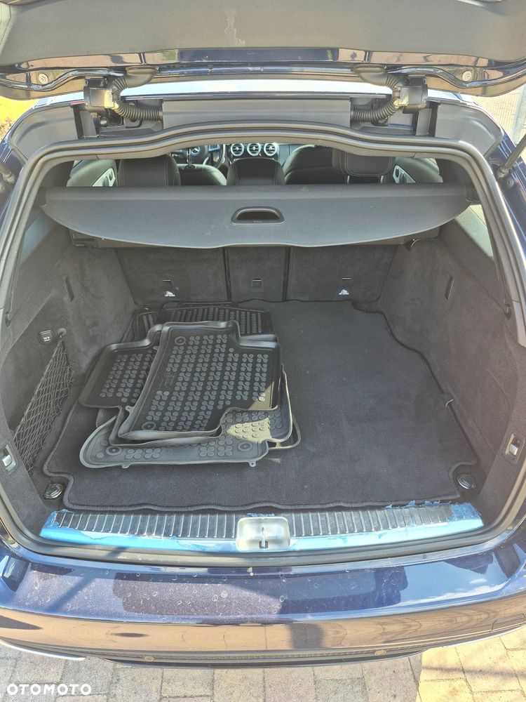 Mercedes-Benz Klasa C 200 4-Matic 7G-TRONIC - 17